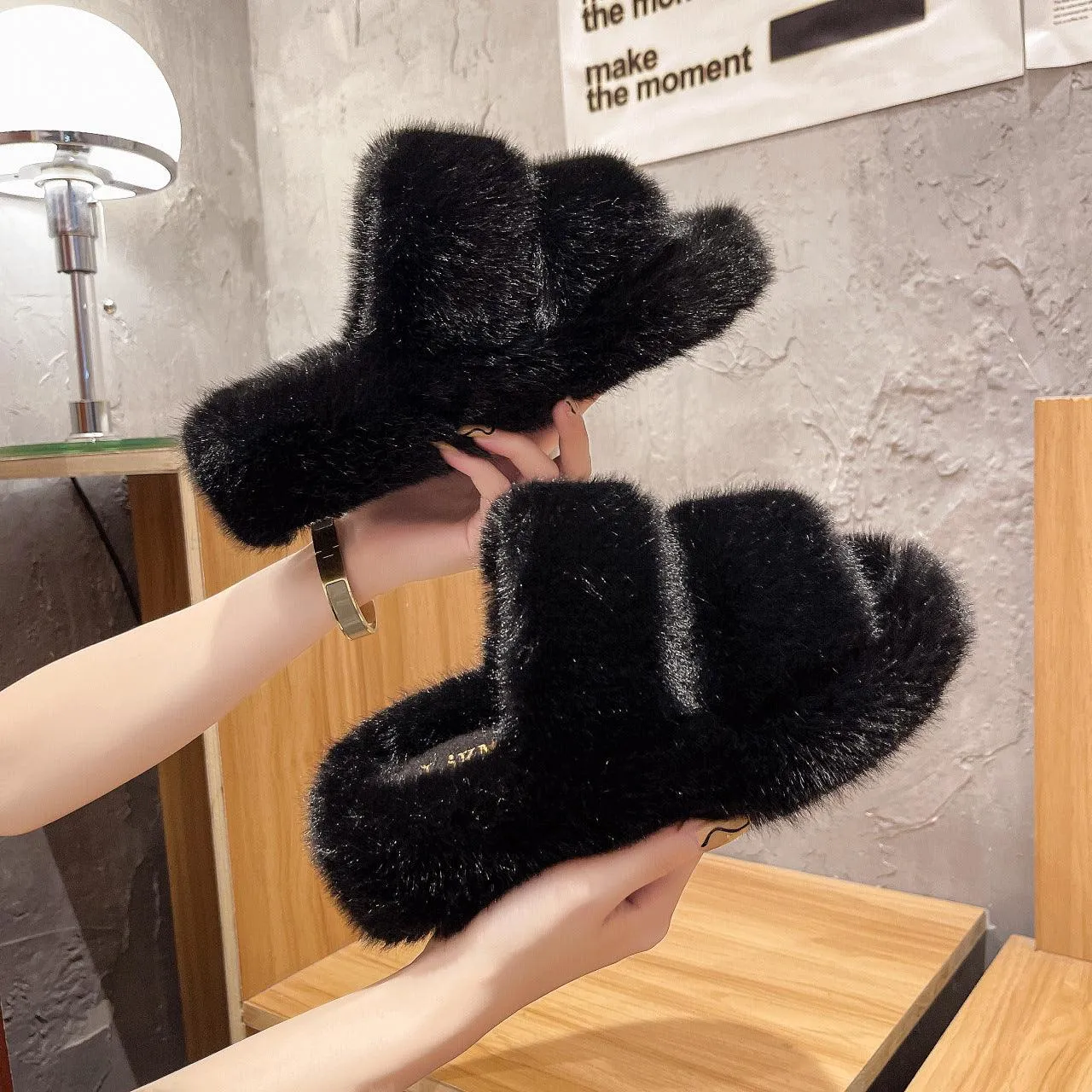 Women Wool Slippers